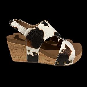 Corky’s Maddie Sandals 6 Women's Cow Print Wedge 3” New No Box